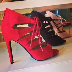 Michael Antonio sandals!