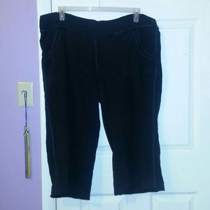 Old navy plus size sweat panr capris