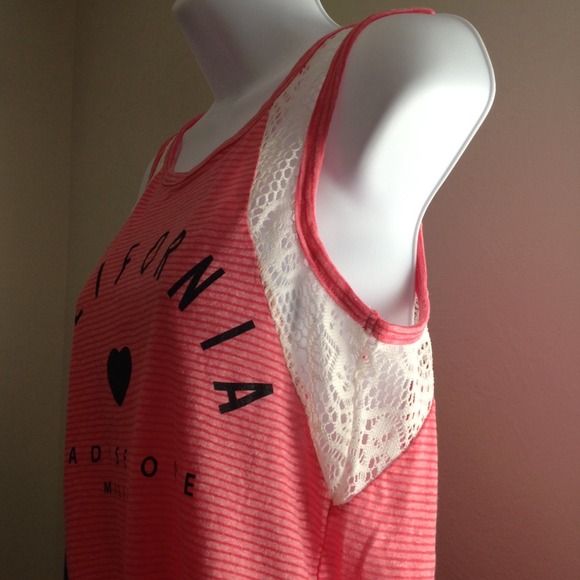 NEW!!! california paradise cove tank top - Picture 3 of 3
