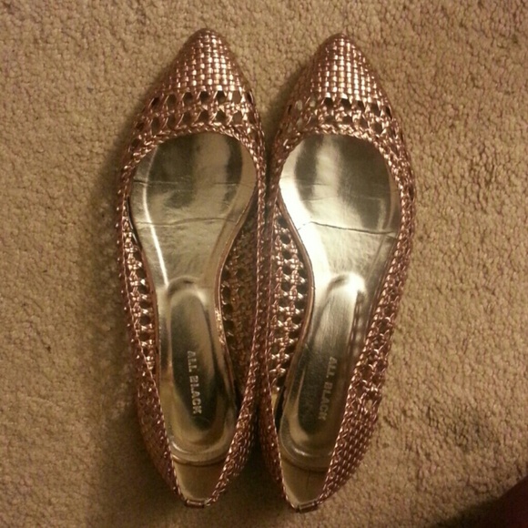 Shoes - Rose gold Flats