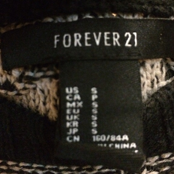 Patterned Forever 21 Knitted Sweater - Picture 2 of 2