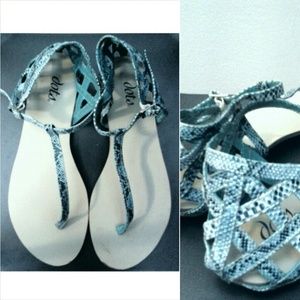 Blue reptile-print Sandals (: