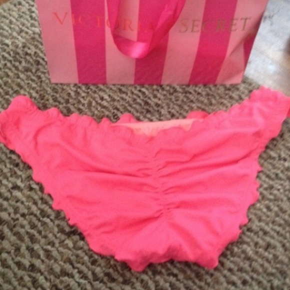 VS cheeky swimsuit bottoms👙