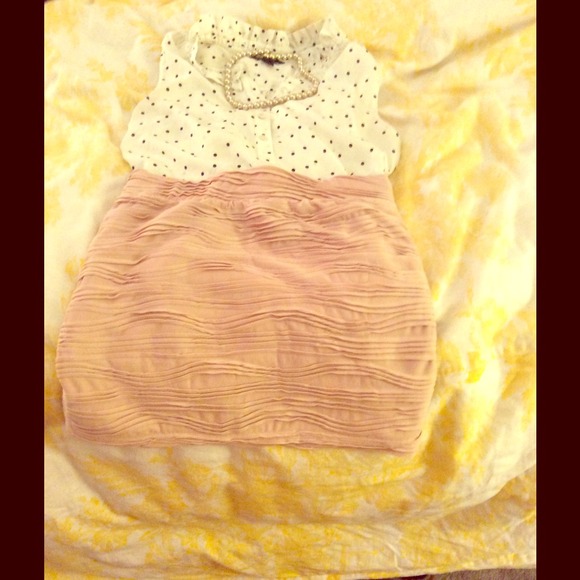 Sparkle and Shine Mini Skirt (Only worn once) - Picture 1 of 2