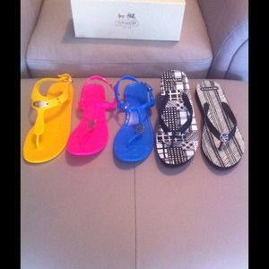 AUTHENTIC NWOB COACH& MK SANDALS