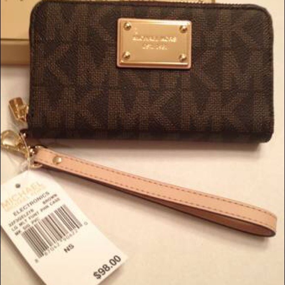🚫Sold!!🚫Michael Kors Wristlet Wallet - Picture 1 of 4