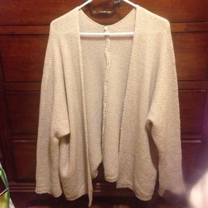 Brandy Melville Caroline sweater