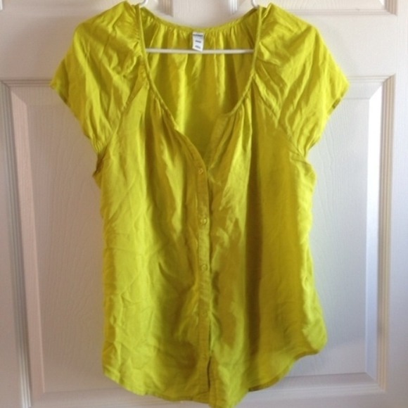Lime green button down top - Picture 1 of 1