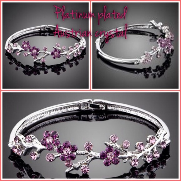 The Alison bracelet