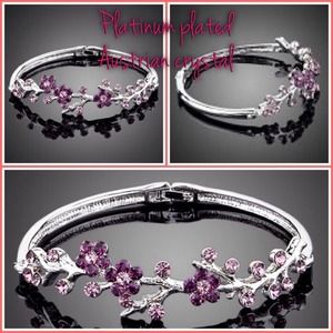 The Alison bracelet