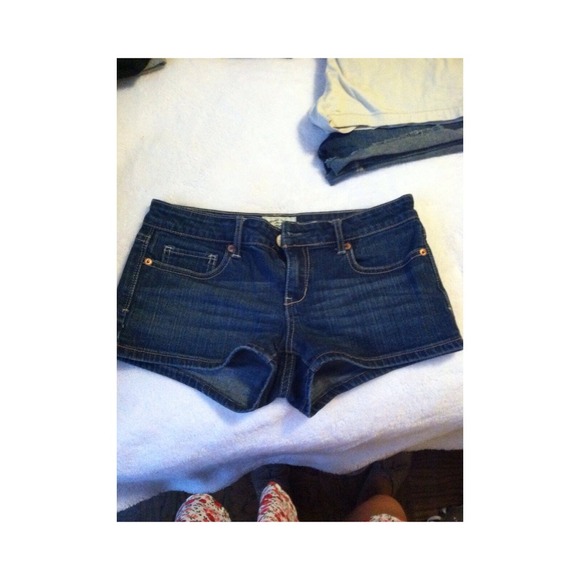 Aeropostale Pants - Shorts
