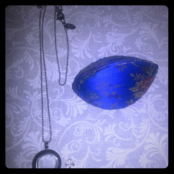 Origami Owl Living Locket Necklace and Cross