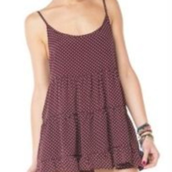 ISO Jada Dresses - Picture 3 of 4