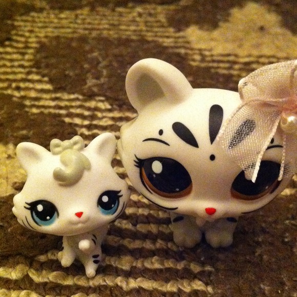 Littlest pet shop