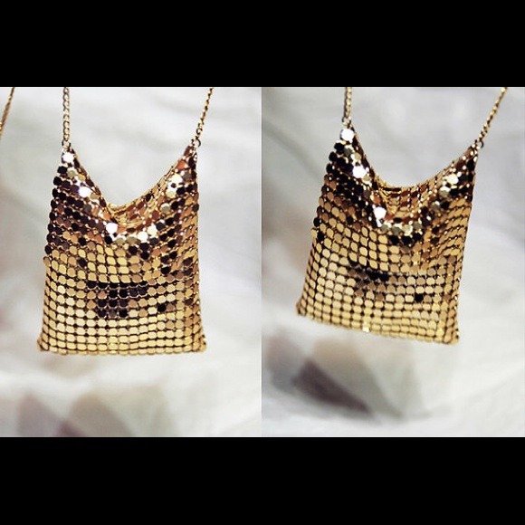 Metal Mesh Pouch Necklace