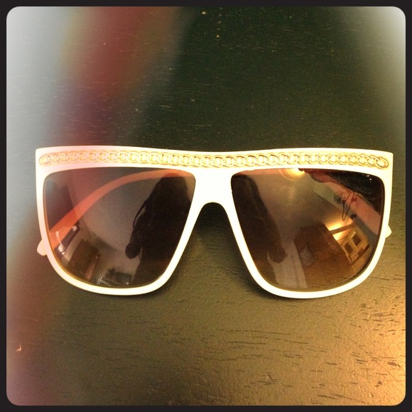 White sunglasses - Picture 1 of 1