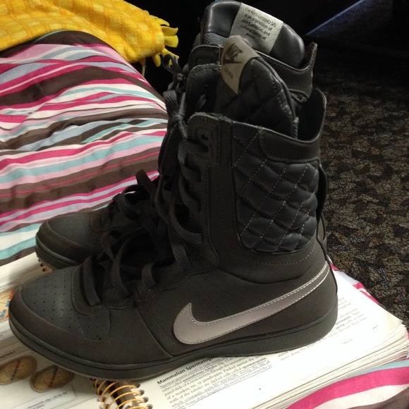 Nike Tennis shoe boots