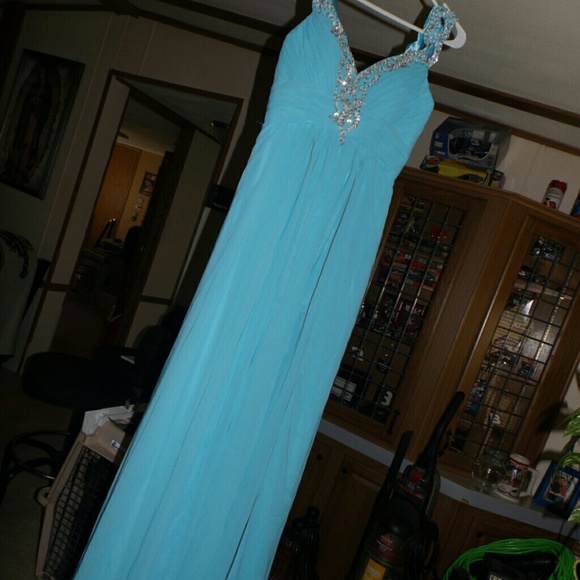 Prom Dress - Picture 3 of 4