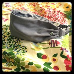 Lululemon Gray Bang Buster Headband