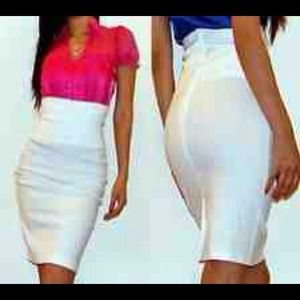 WHITE PENCIL SKIRT✨