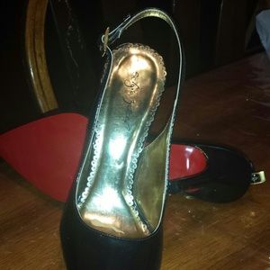 High heels black &red on bottom