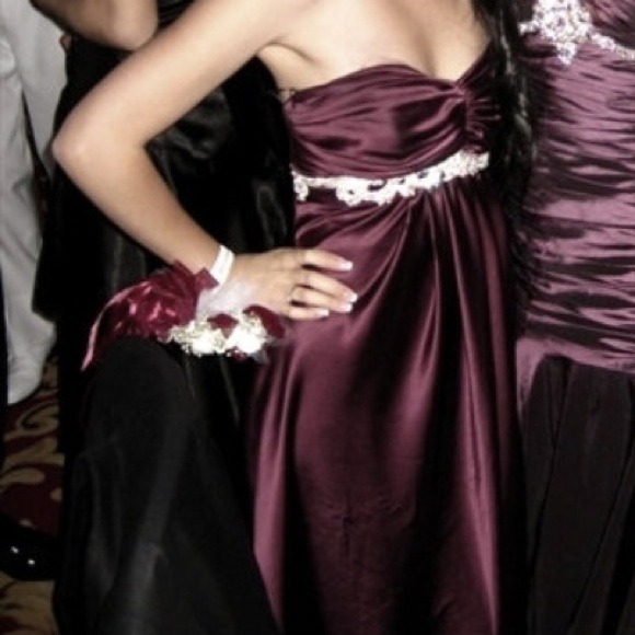 Strapless Custom hand made Purple dress - Picture 2 of 2