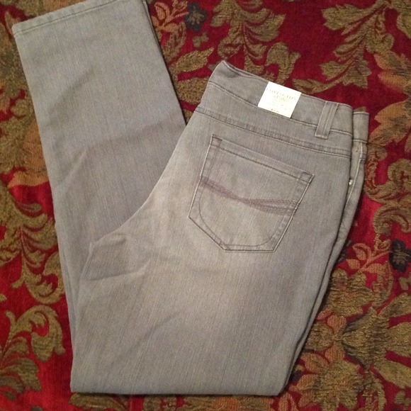 SOLD in Bundle Gray Straight Leg Jeans