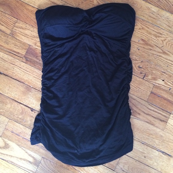 Rue 21 strapless shirt