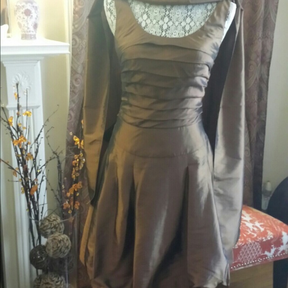 Formal/cocktail dress - Picture 2 of 3