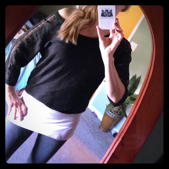 ✅AE outfitters 3/4 sleeve off the shoulder small