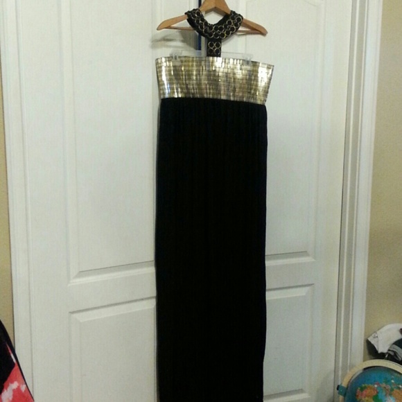 Unique collared maxi dress