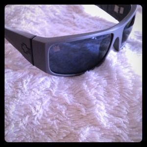 Spy Optic Sunglasses comes with 3 different lens