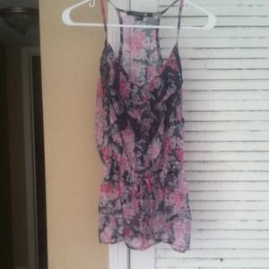 FLOWER PATTERNED TANK✨