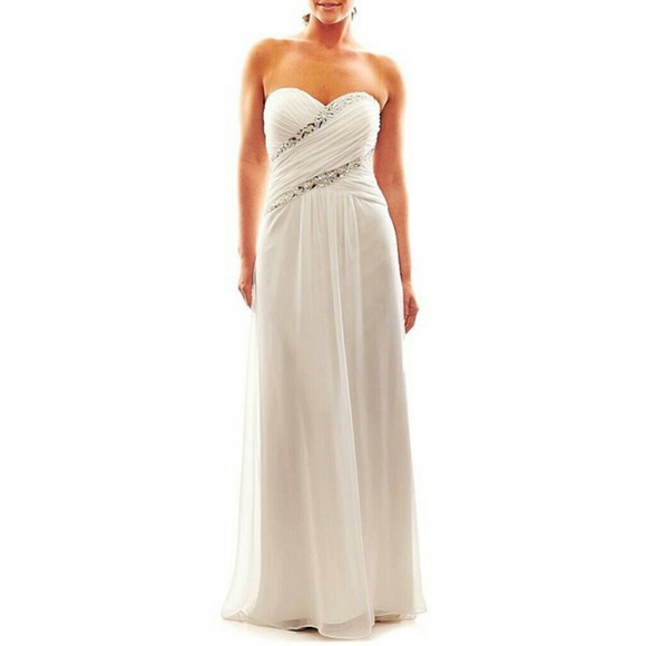 ***ON HOLD for beautiful_328*** Strapless White