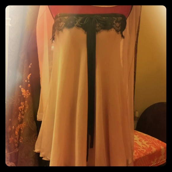 Alberto Makali cocktail formal