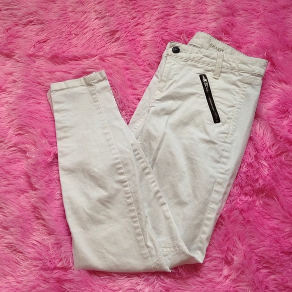 GAP Super Skinny White Pant