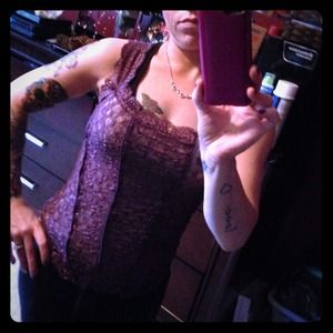 DKNY lace corset style top 🚫trades