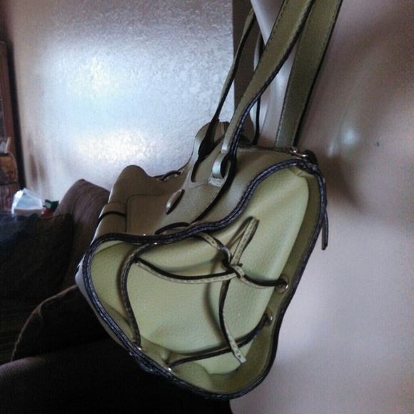 Handbag - Picture 2 of 2