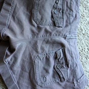 Ladies shorts brown
