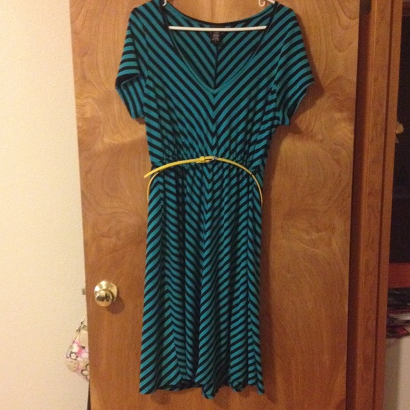 Chevron dress from torrid size 1 (about a 16/18)