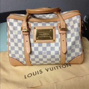 100% authentic Louis Vuitton Damier Azur