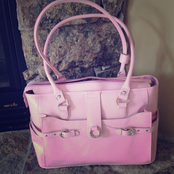 Precious pink laptop bag bundle and jewelry
