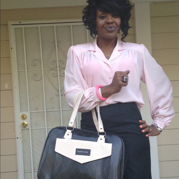 Mrs. Cozzie, your MARY KAY CONSULTANT - Picture 4 of 4