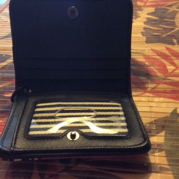 Sold L.a.m.b. wallet. - Picture 2 of 3