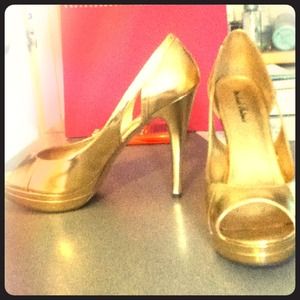 Golden Peep Toe Heels