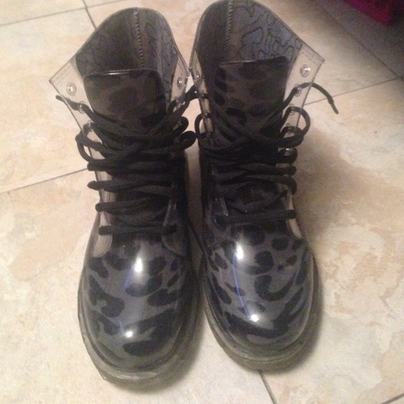 Rain boots