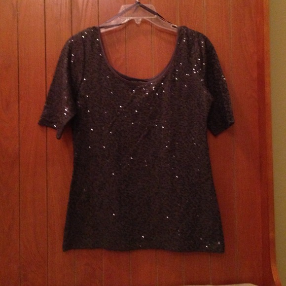 Reduced🌷Banana republic grey/black sequin top. - Picture 1 of 4