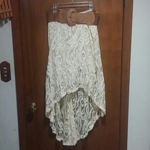 💥💢sold💥💢Ivory high low skirt
