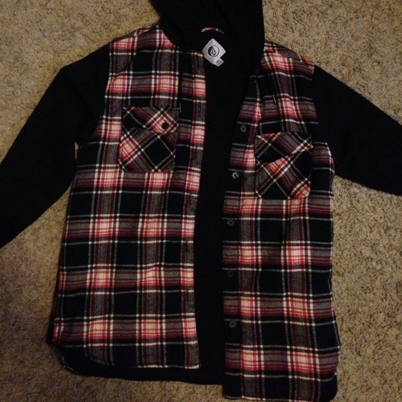 Red & black plaid Volcom jacket