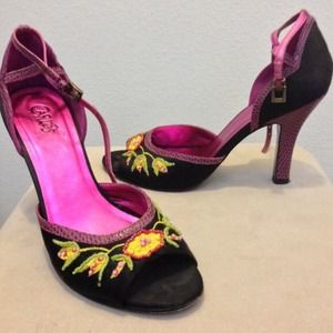 HP City Chic. Tango by Carlos Santana